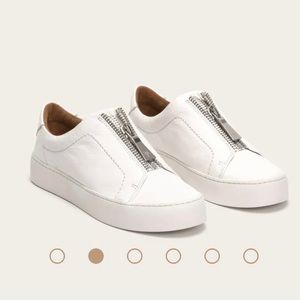 Frye Lena zip white sneaker